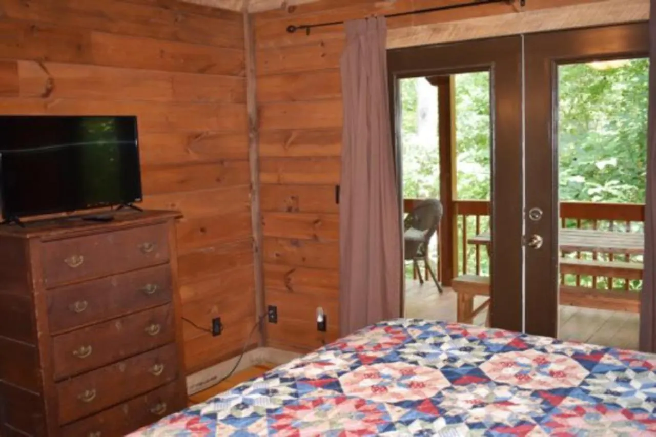 Lazy Creek Retreat Blue Ridge