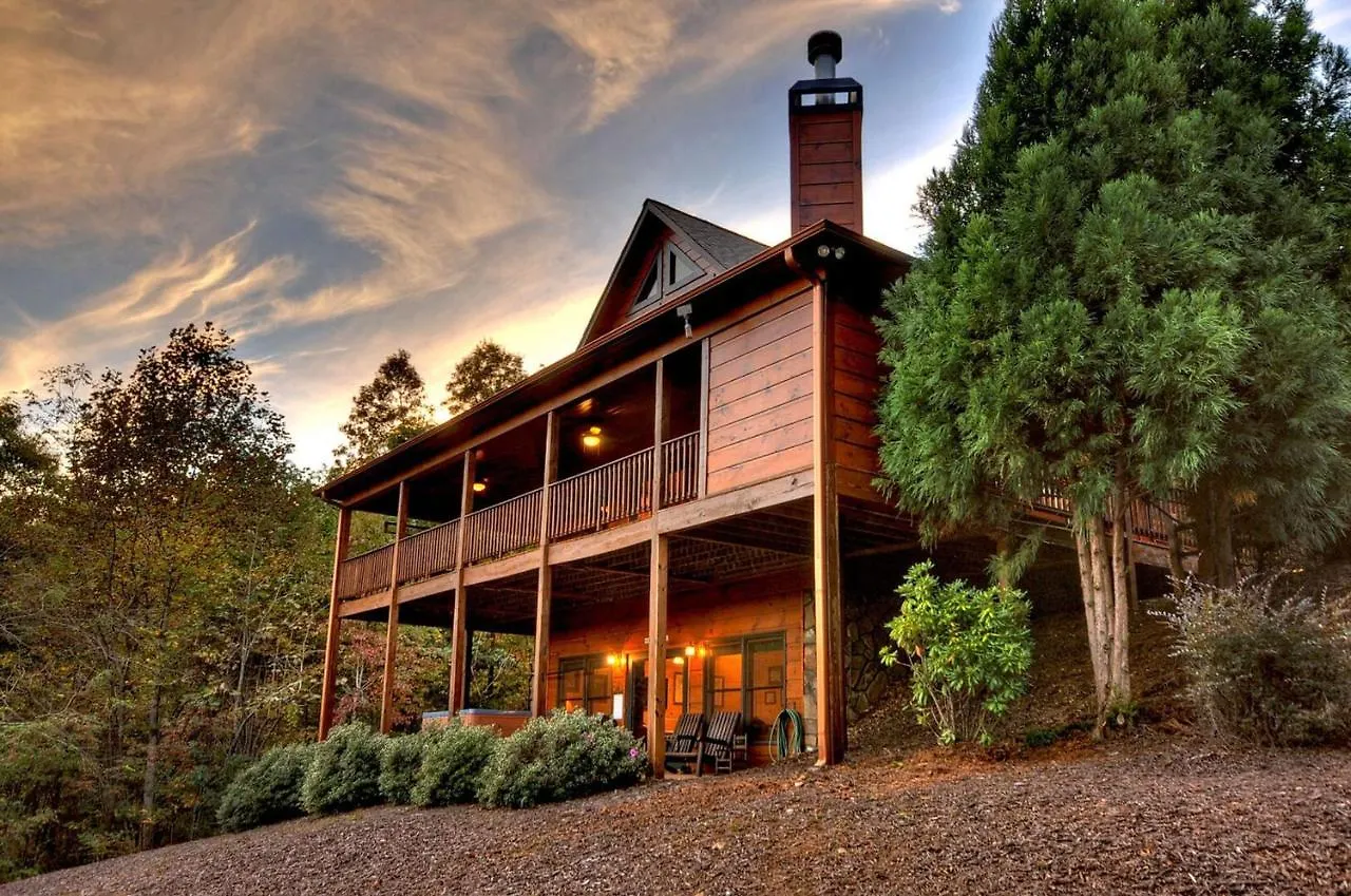 Holiday home Aska Adventure