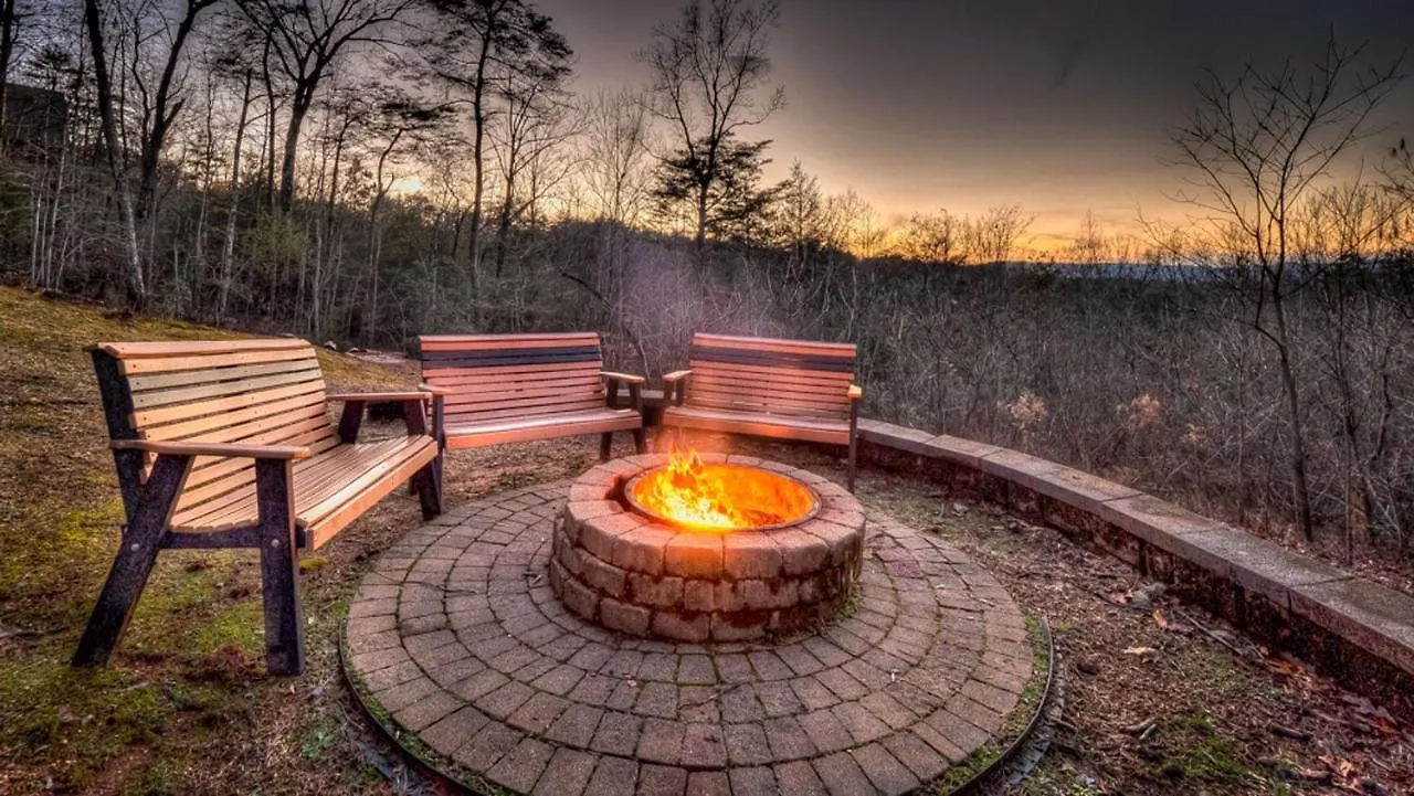 Holiday home Big Sky Retreat Blue Ridge