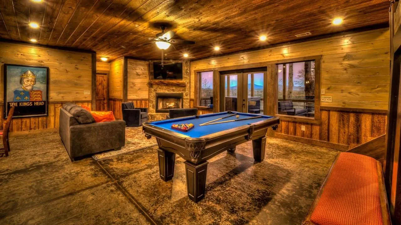 Falcons Lair *