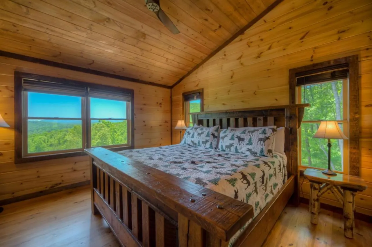 Holiday home Sleepy Bear Hideaway *
