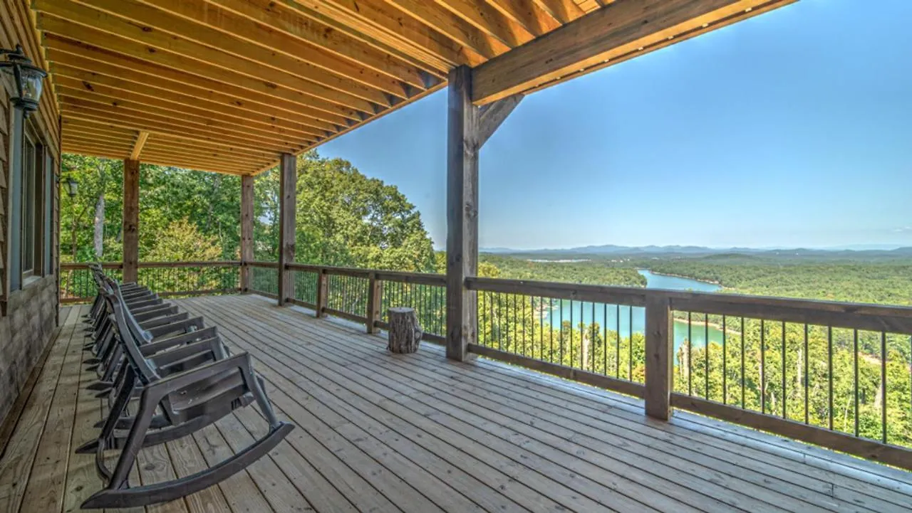 Holiday home Serenity Cove *