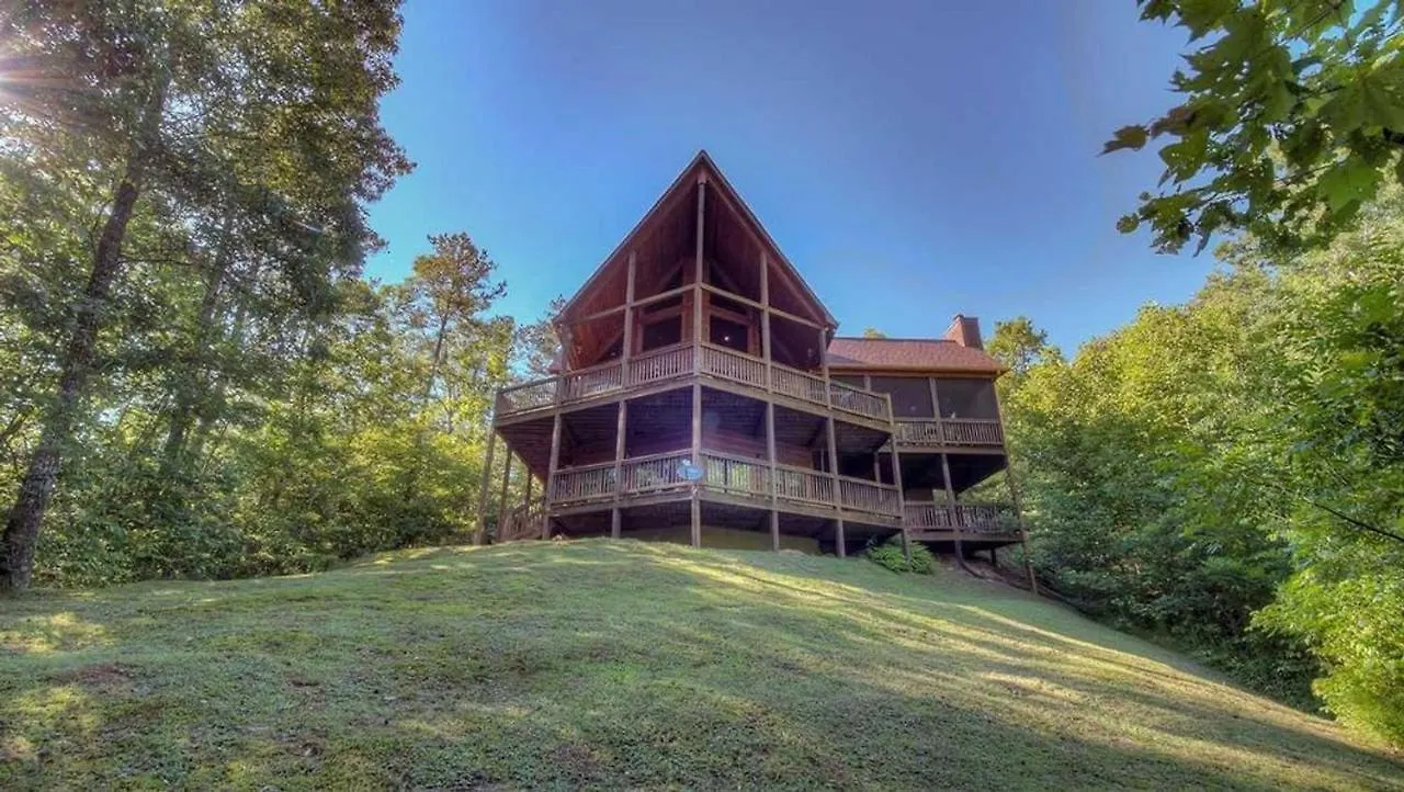 Decked Out Holiday home Blue Ridge