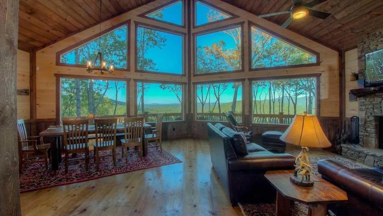 Holiday home Triple Vista Mountain Tops *