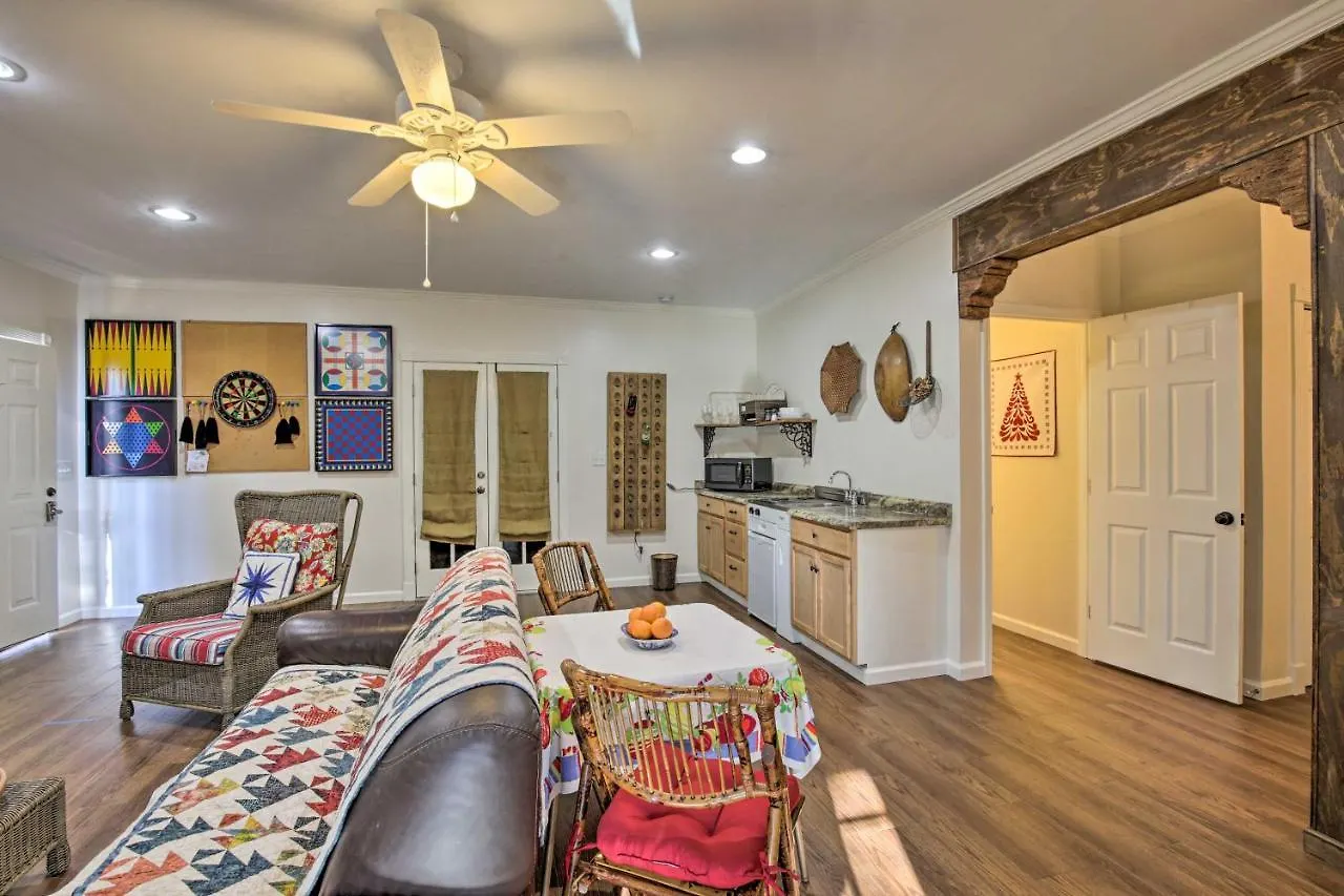 Cozy And Quiet With Porch, Near Scenic Railway! Daire
