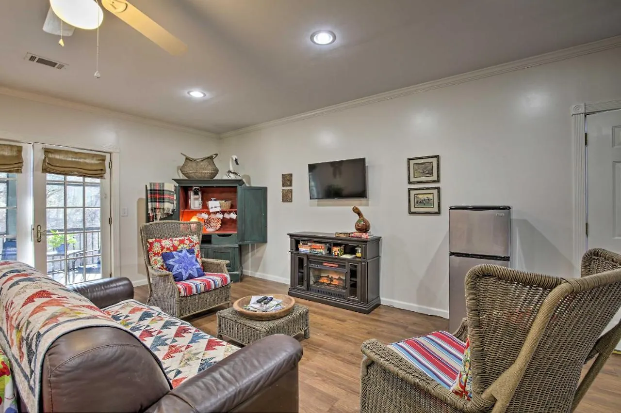Daire Cozy And Quiet With Porch, Near Scenic Railway! *