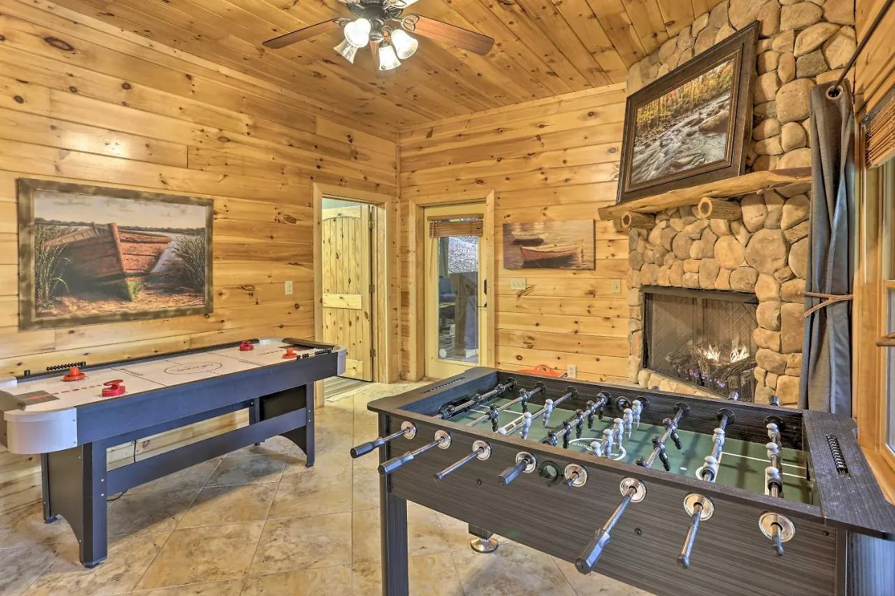 Cherry With Hot Tub, Fire Pit And Game