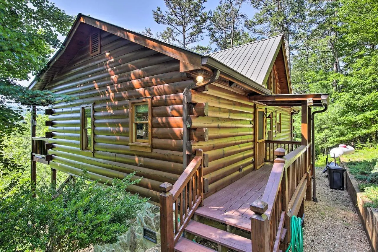 Secluded Walk To Trails! Holiday home Blue Ridge
