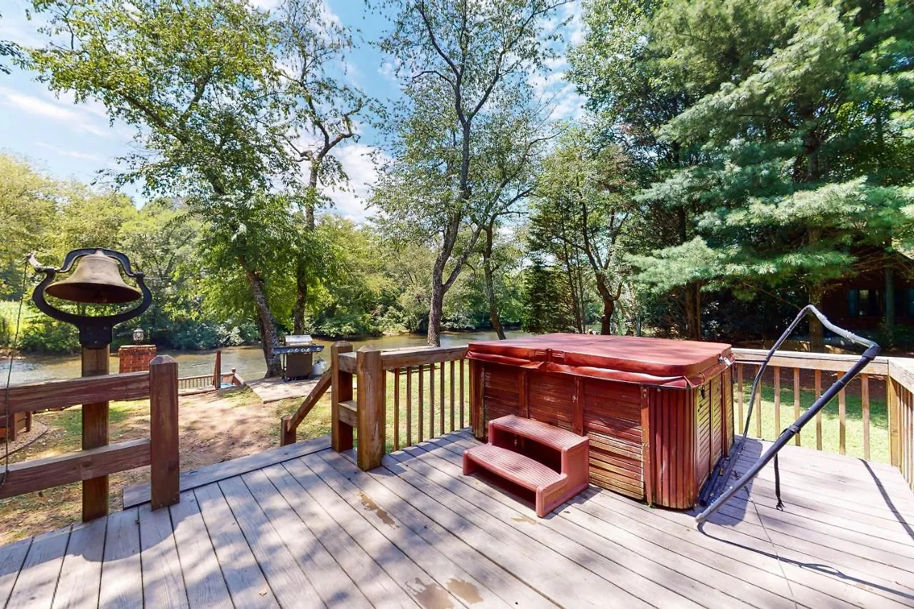 Toccoa River Retreat