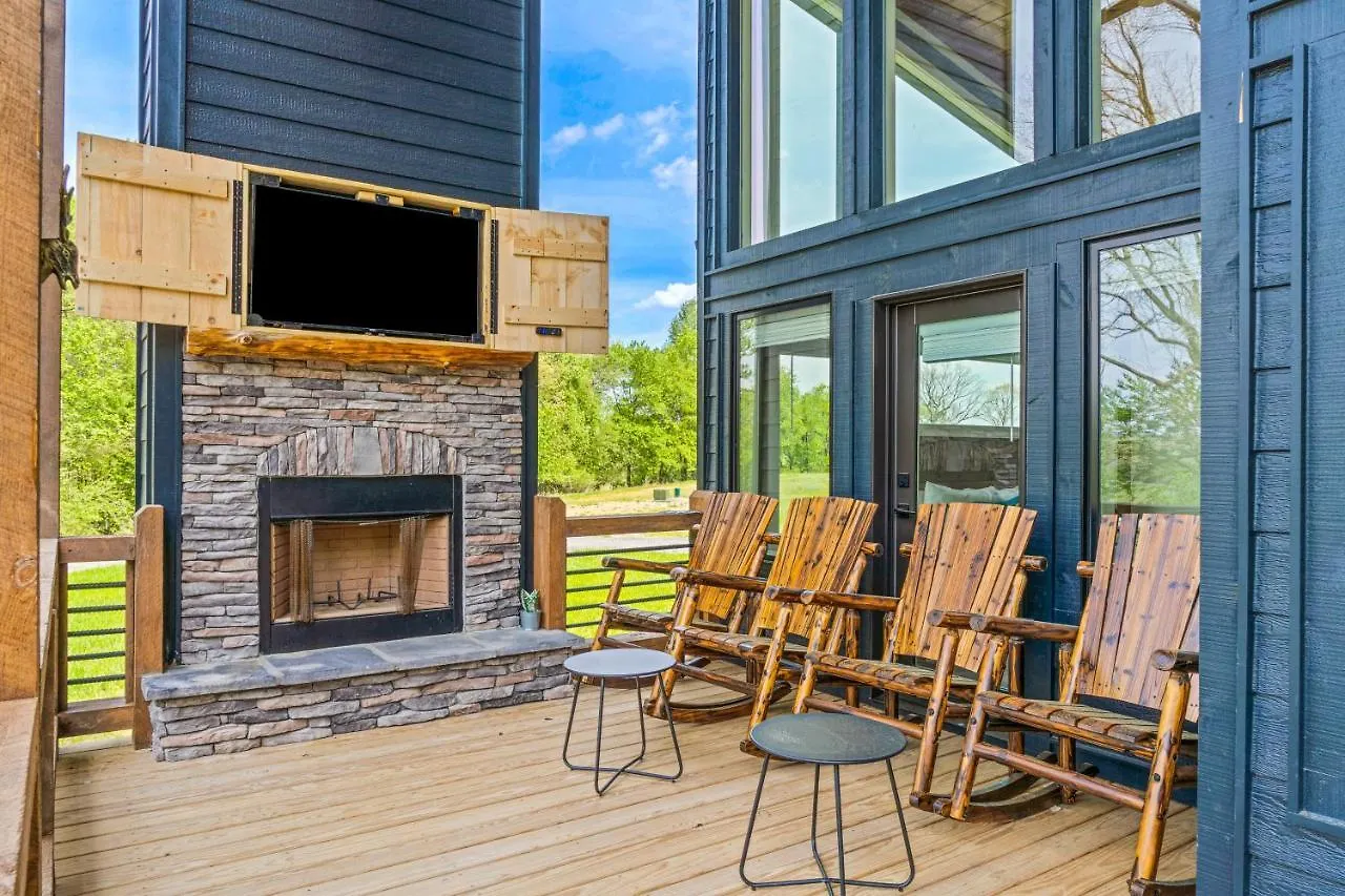 Modern Mountain Retreat Casa vacanze Blue Ridge