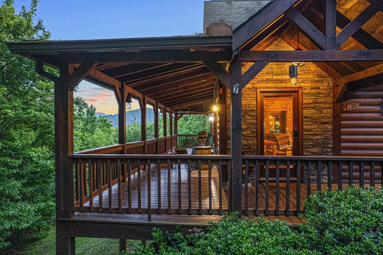 Incredible Views! - Pet Friendly - Aska Adventure Area - Bearfoot *