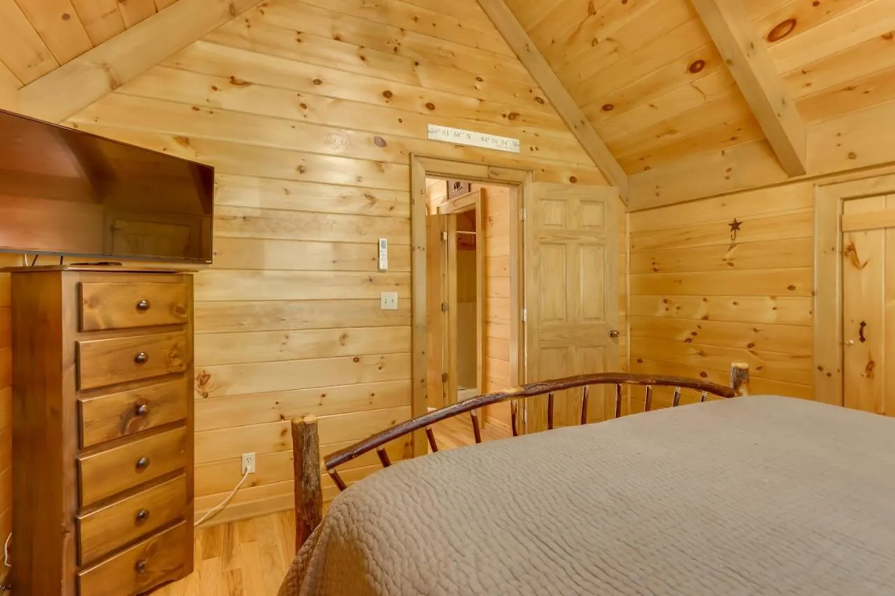 Holiday home With Hot Tub And Creek Access! Blue Ridge