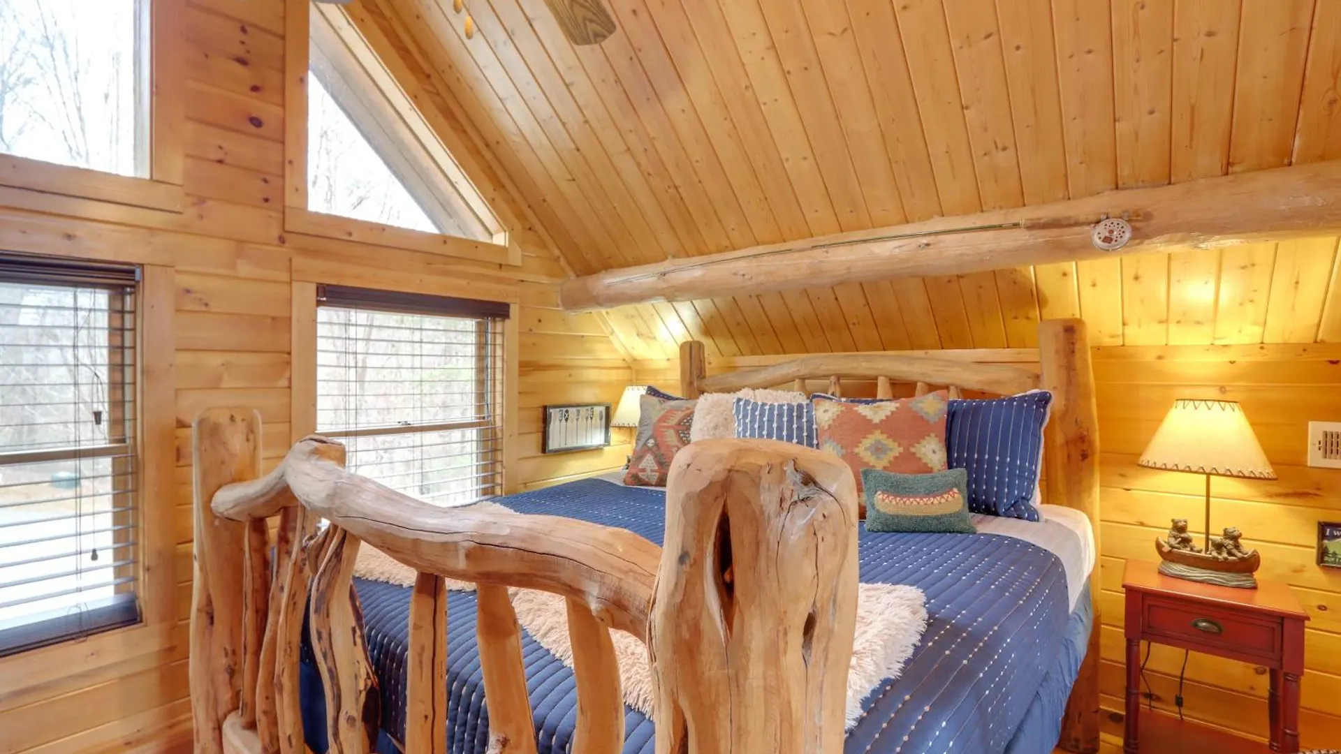 Log With Hot Tub And Game Room! Blue Ridge