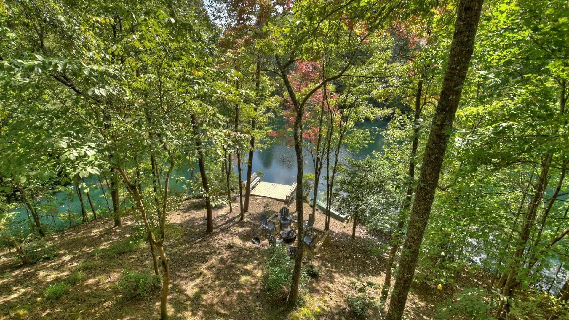 Waywish Waterfront In Mountains Blue Ridge