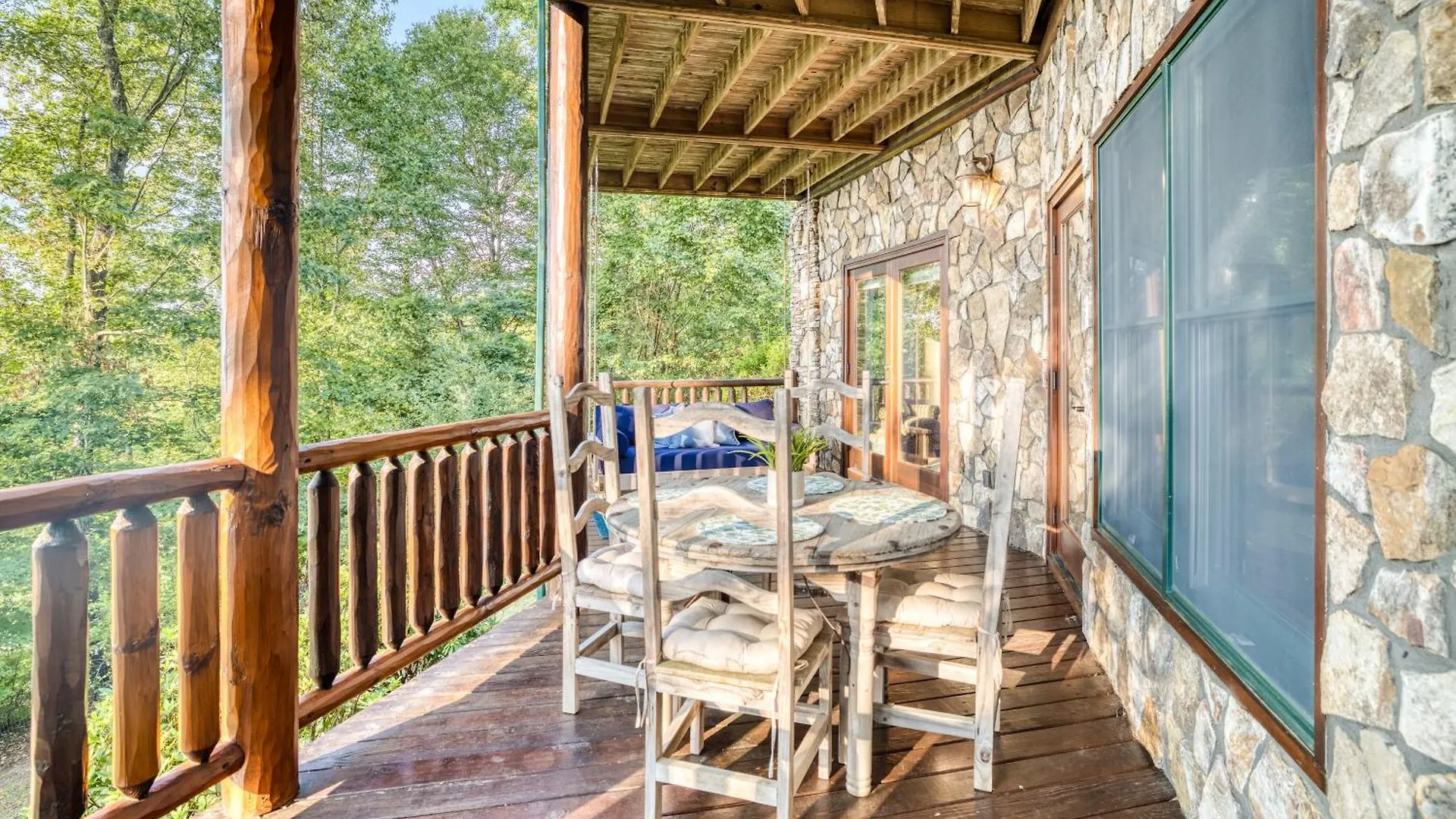 The Grandview * Blue Ridge