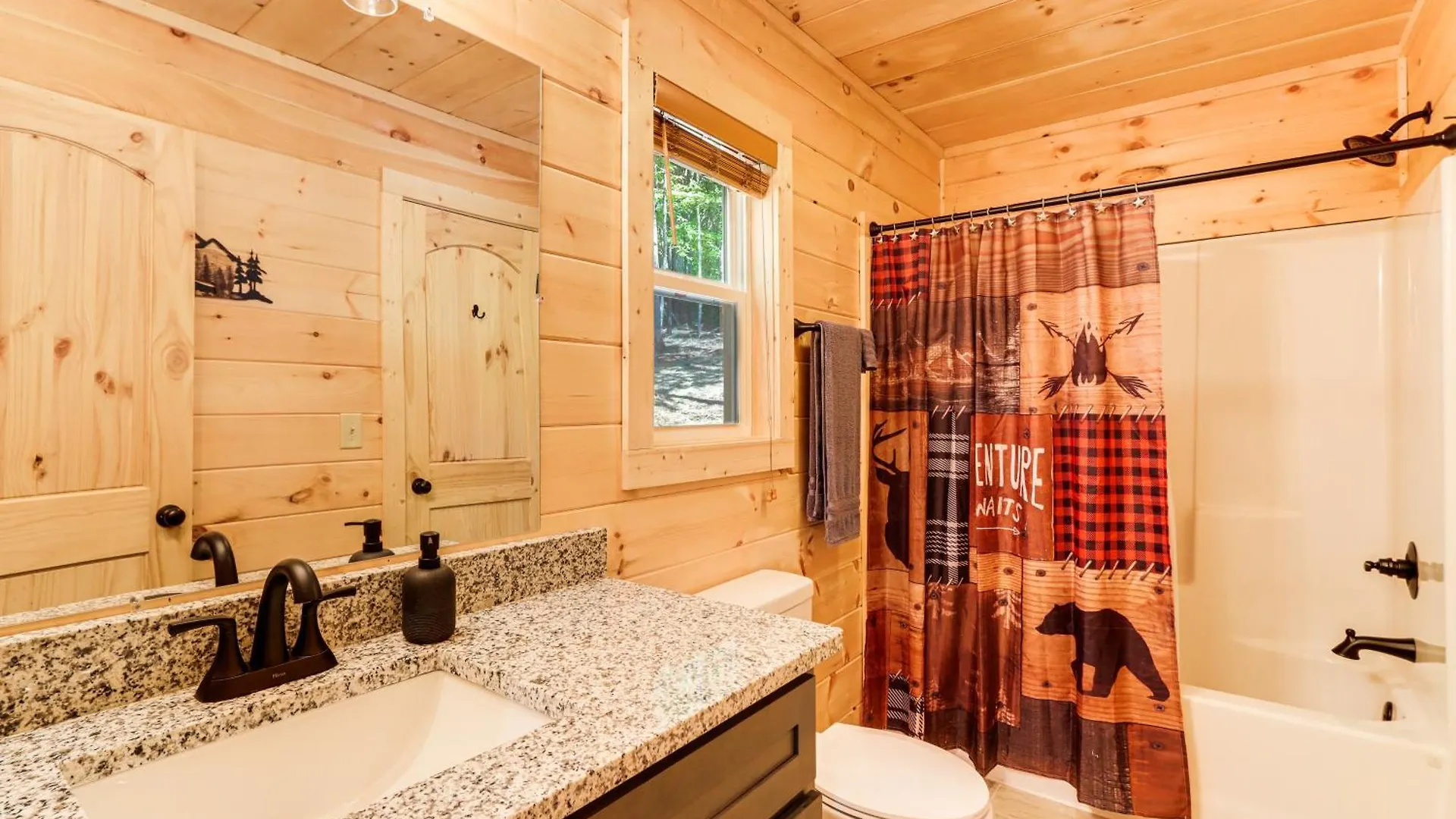 Peaceful Cabin, Forest View And Fireplace * Blue Ridge