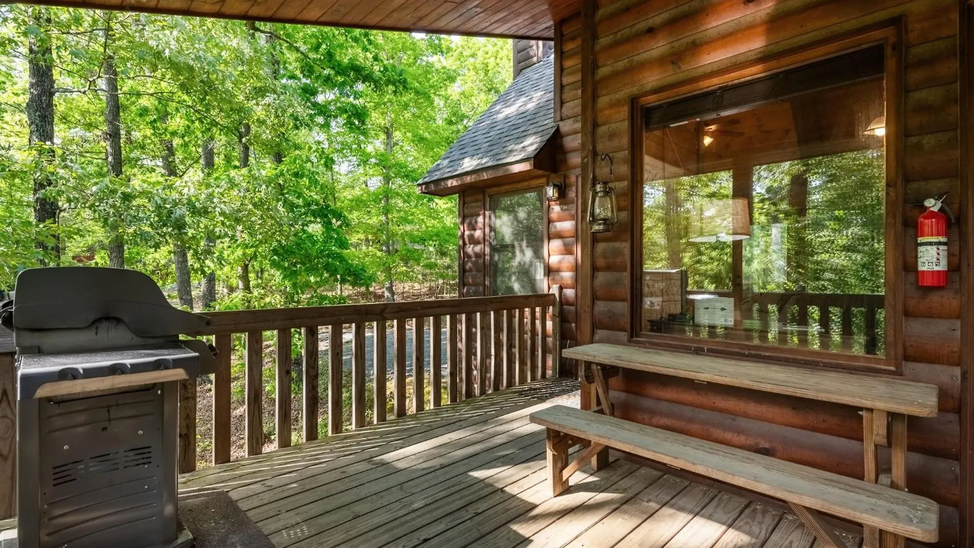Wood Haven Retreat - Pet Friendly * Blue Ridge