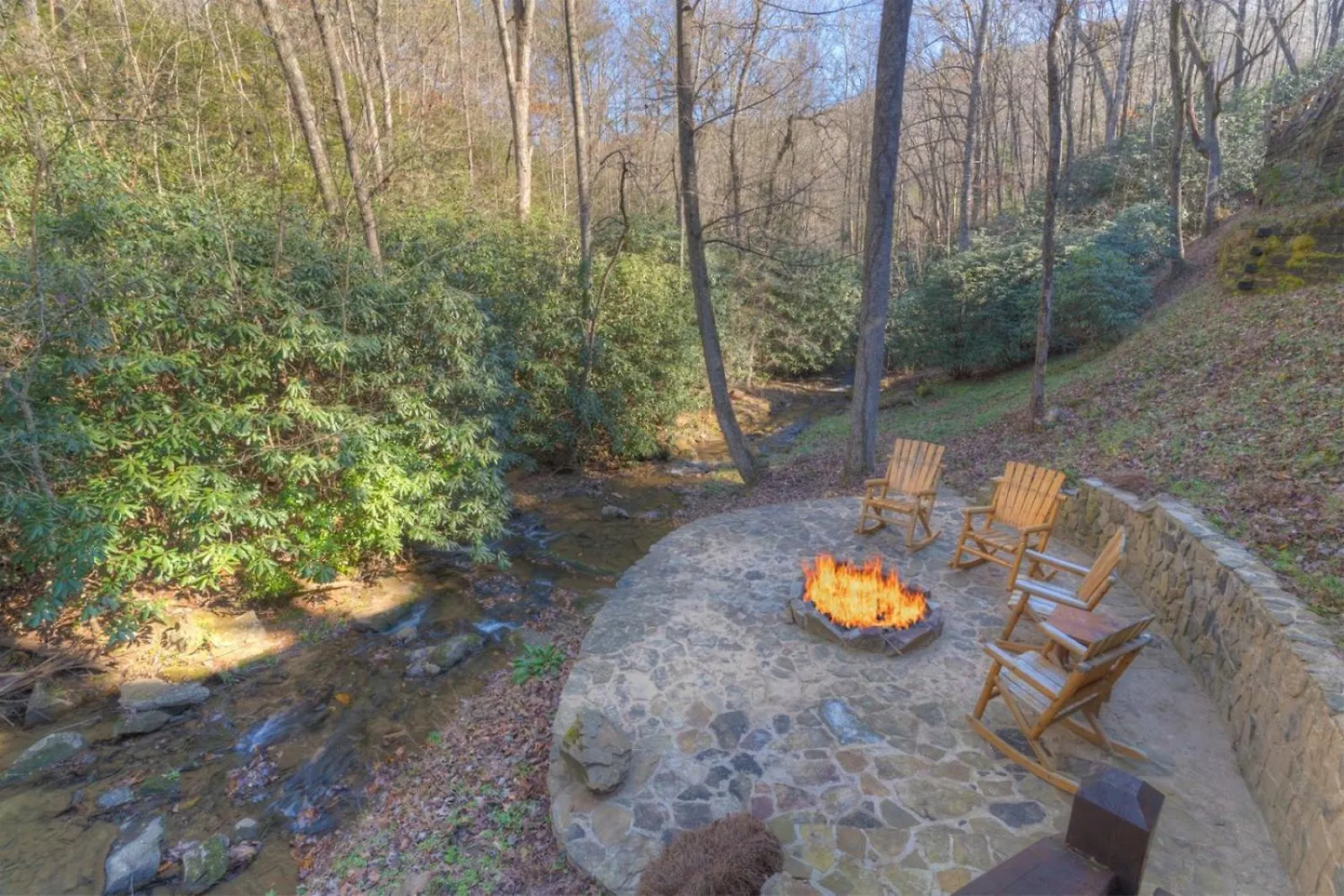 Rushing Waters - Creekside In North Ga بيت للعطل