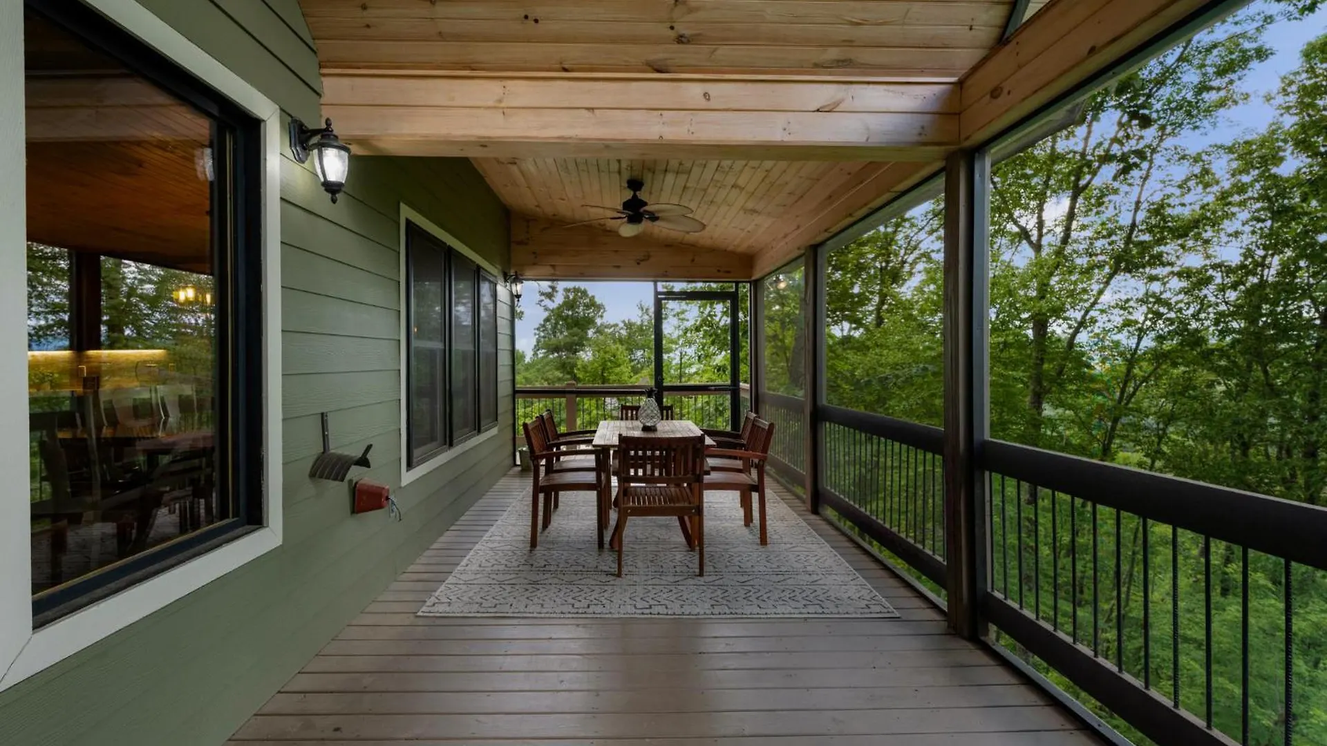 Happy Hour Heights - Only 5 Minutes To Downtown Feriehus Blue Ridge