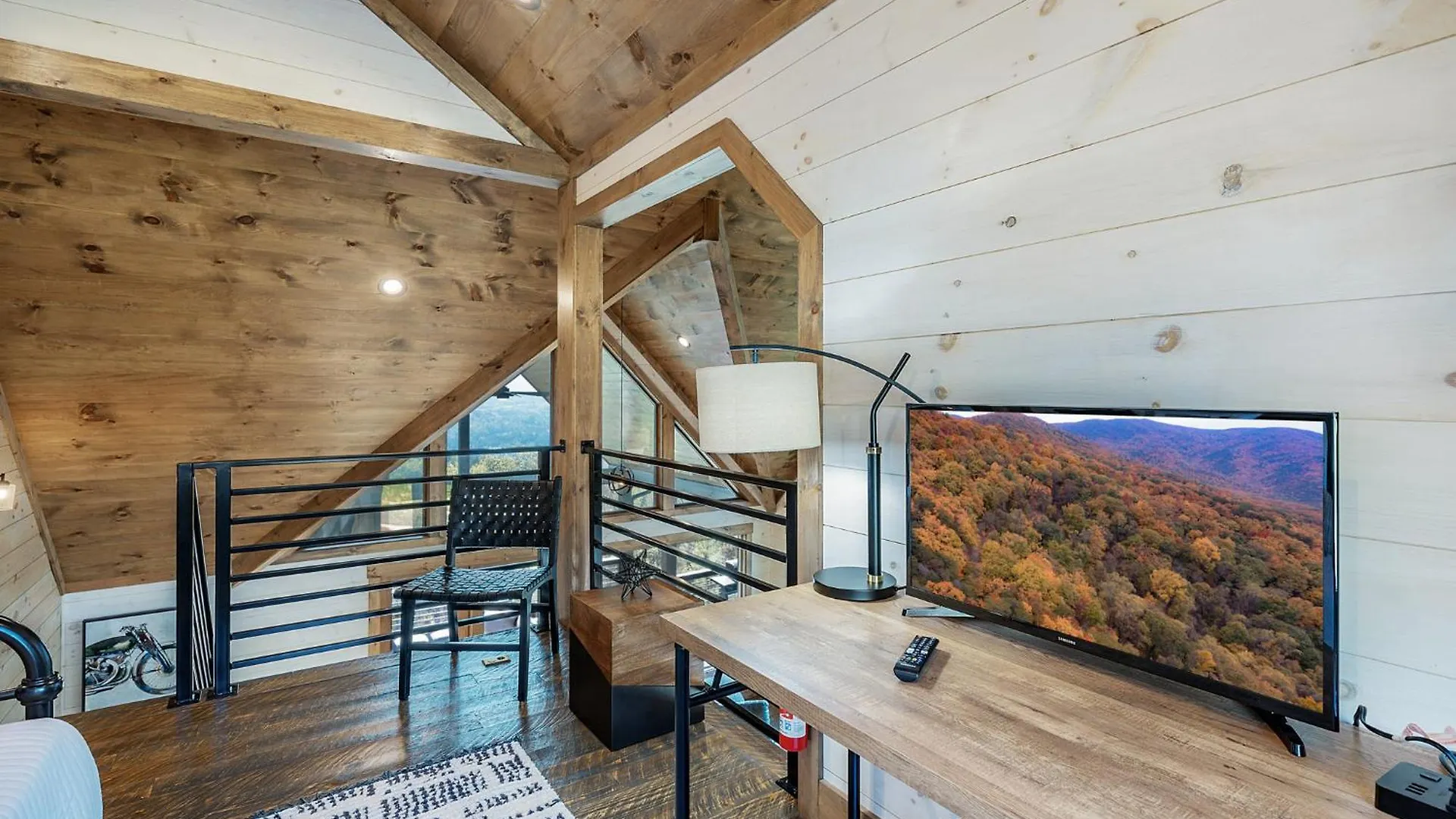 Mountain Air - Luxury Mountain View * Blue Ridge