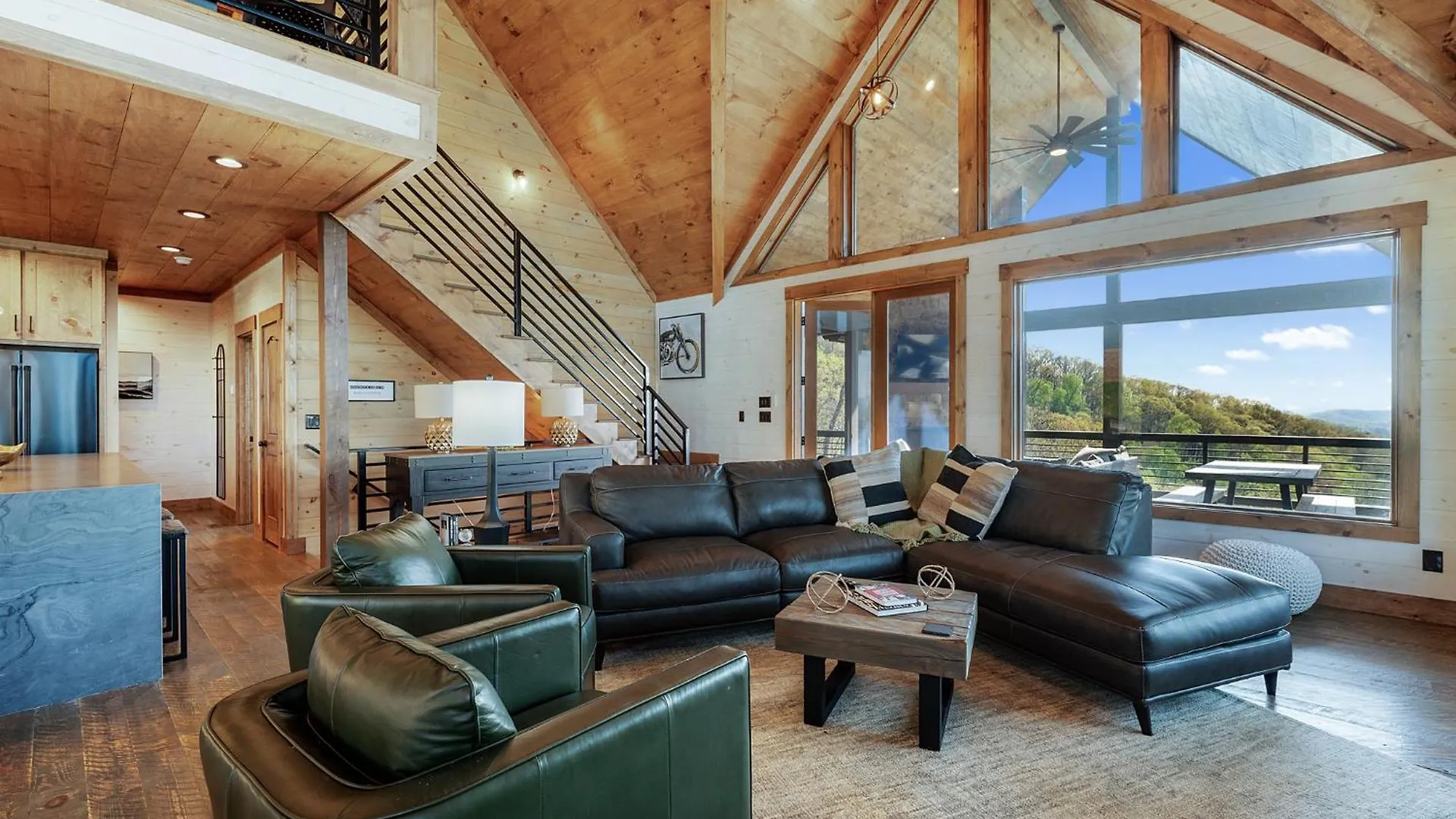 Mountain Air - Luxury Mountain View