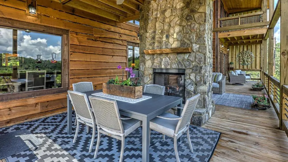4 Leaf Clover Tatil Evi