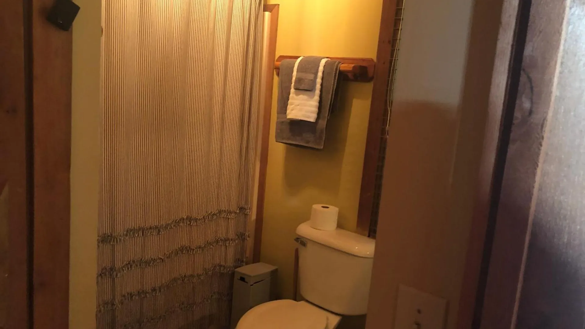 木屋 Nest In