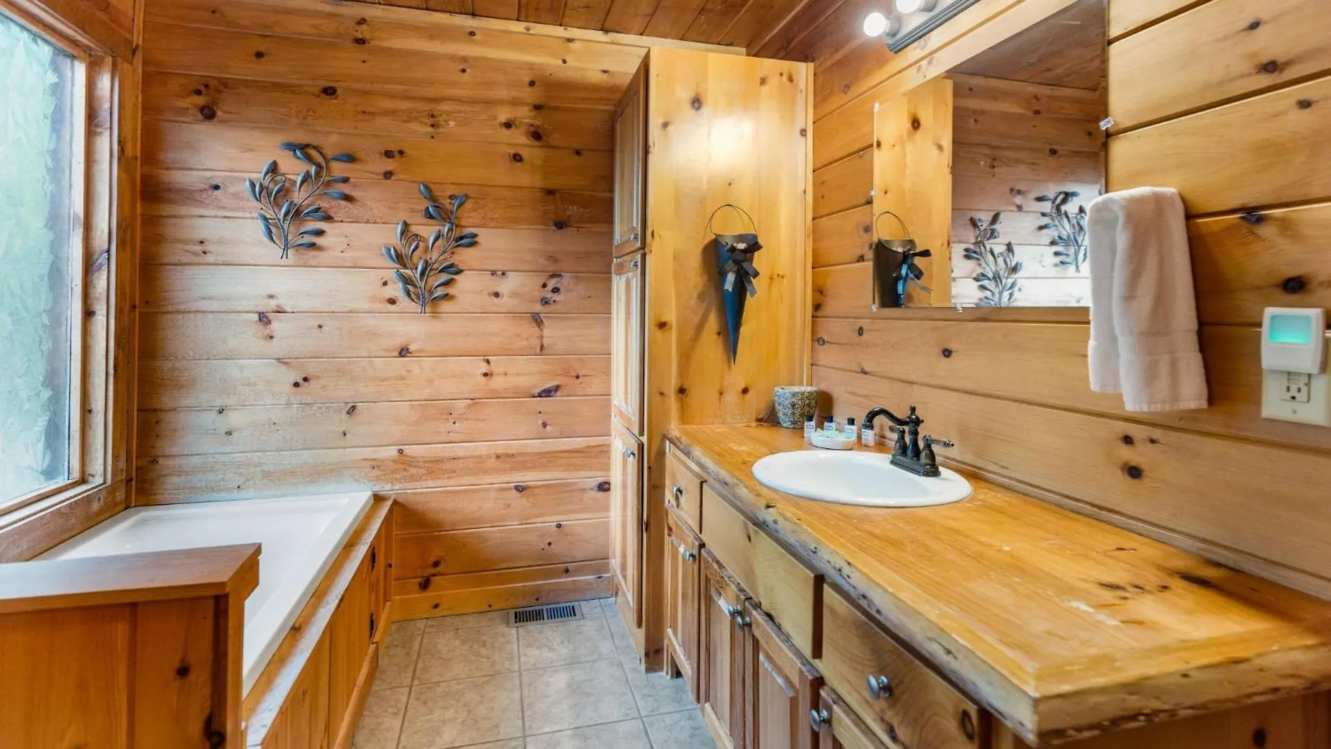 Villa Sunset Pointe - Hot Tub Game Fire Pit And Blue Ridge