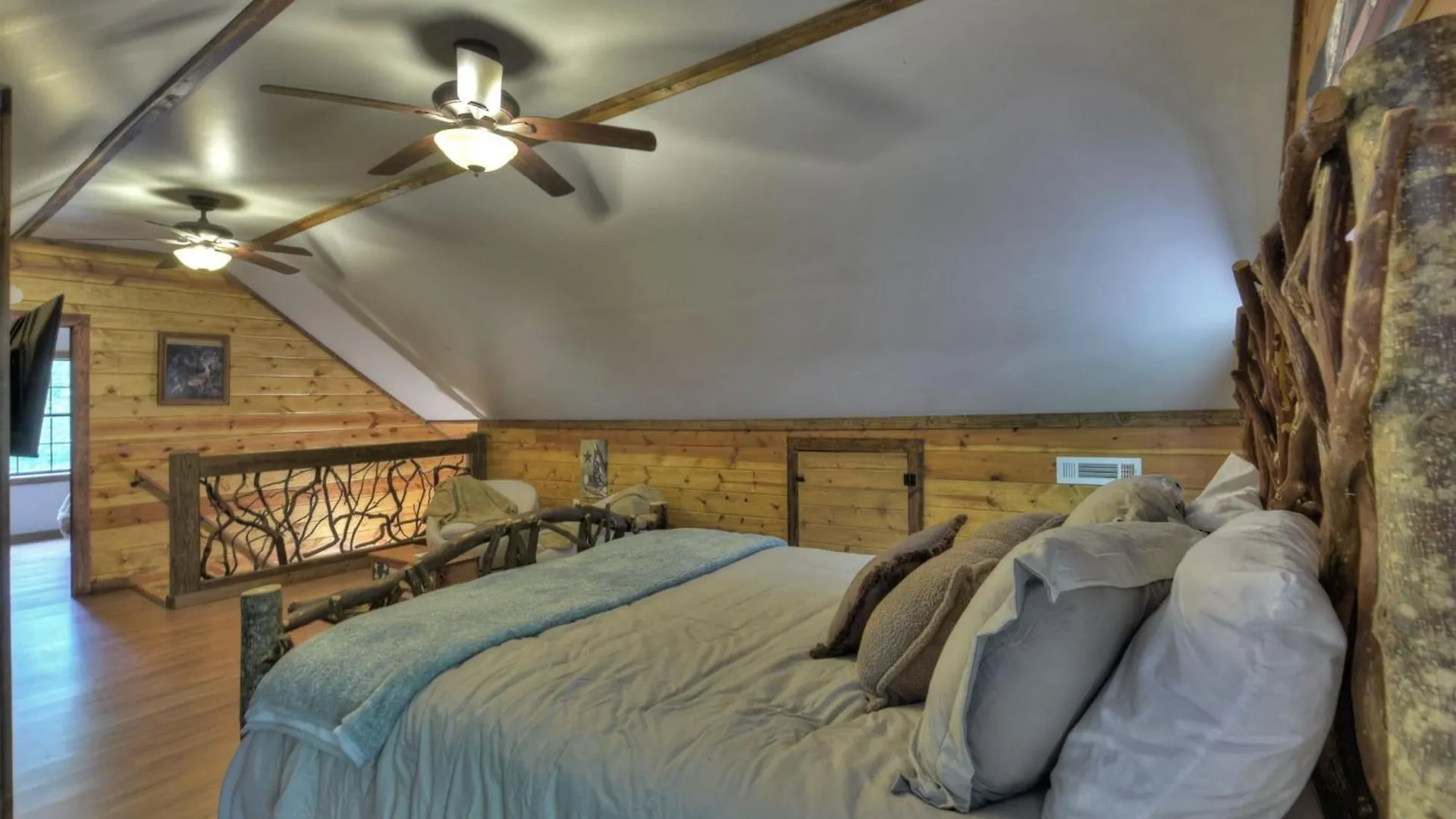 Βίλα Aska River House - Riverside Relaxation And The Comforts Of