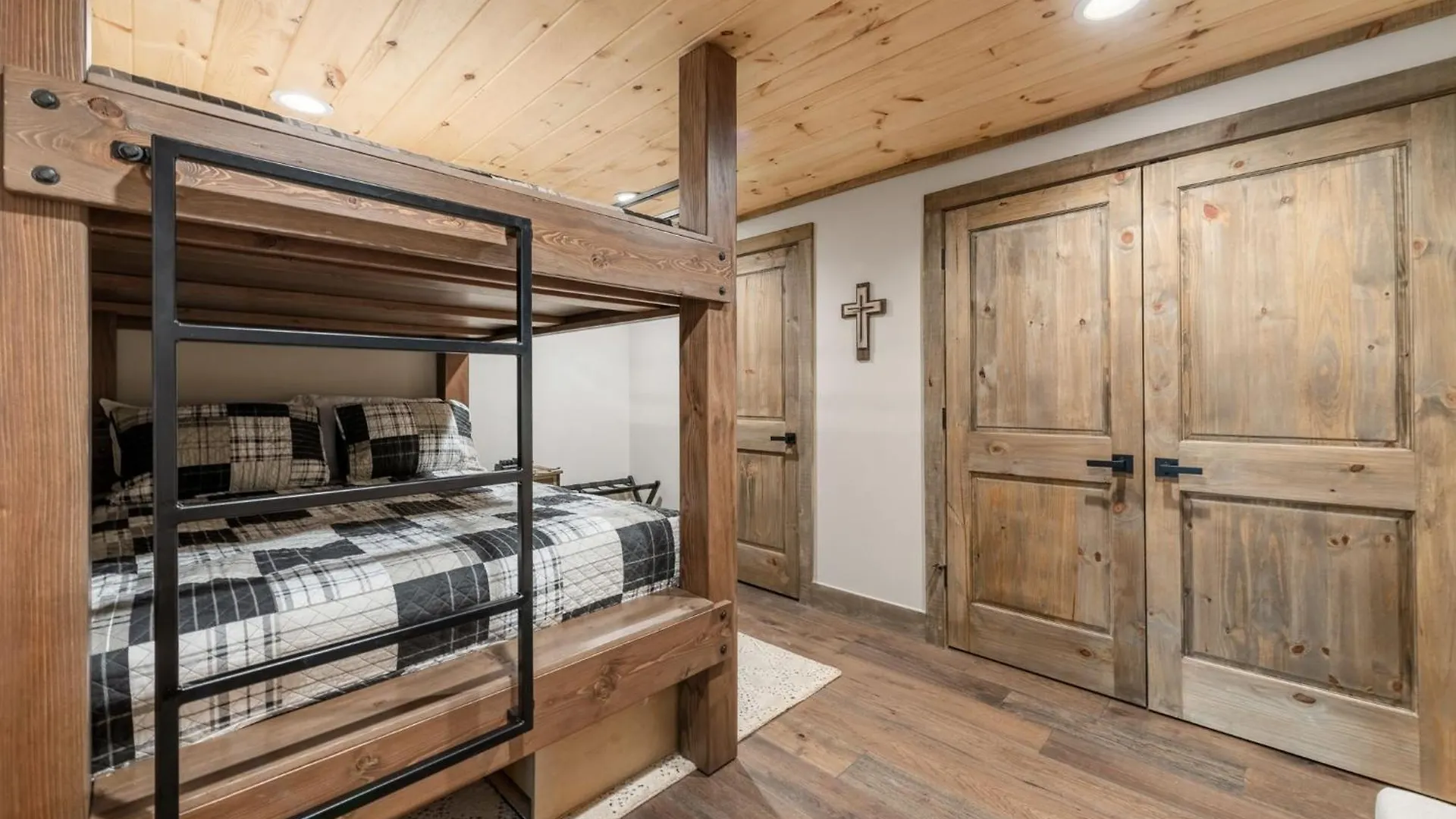 Big On - Luxury Mountain Retreat