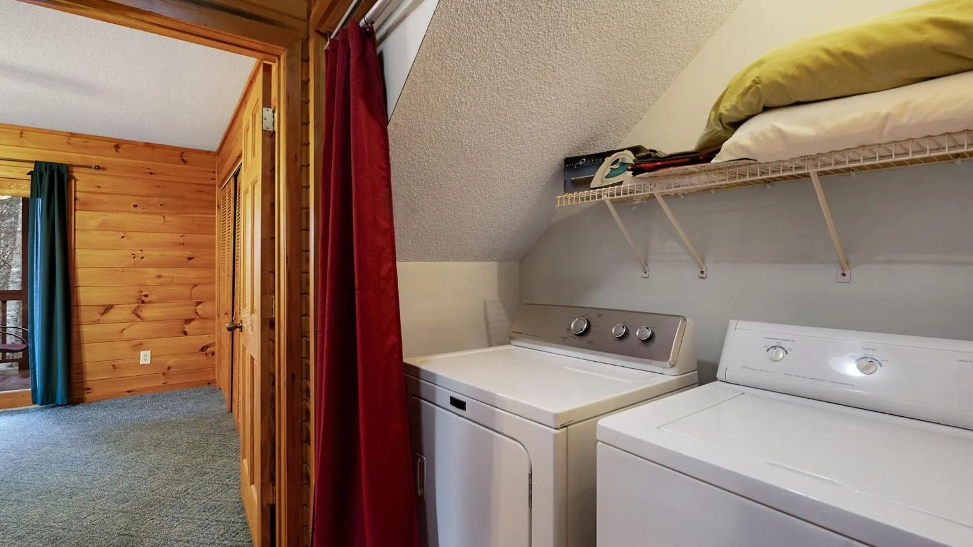 Βίλα Peaceful Living Minutes From Hot Tub Pool Table *