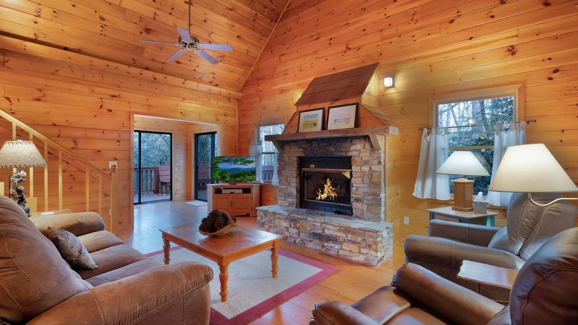 Peaceful Living Minutes From Hot Tub Pool Table * Blue Ridge