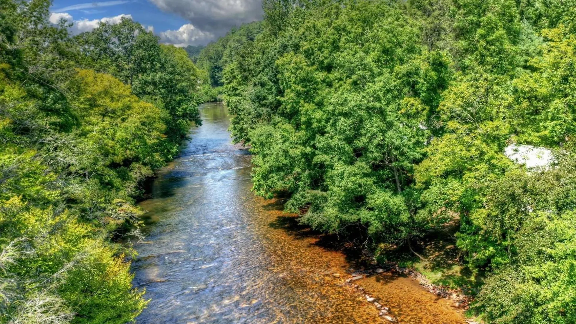 Aska River House - Riverside Relaxation And The Comforts Of Βίλα *