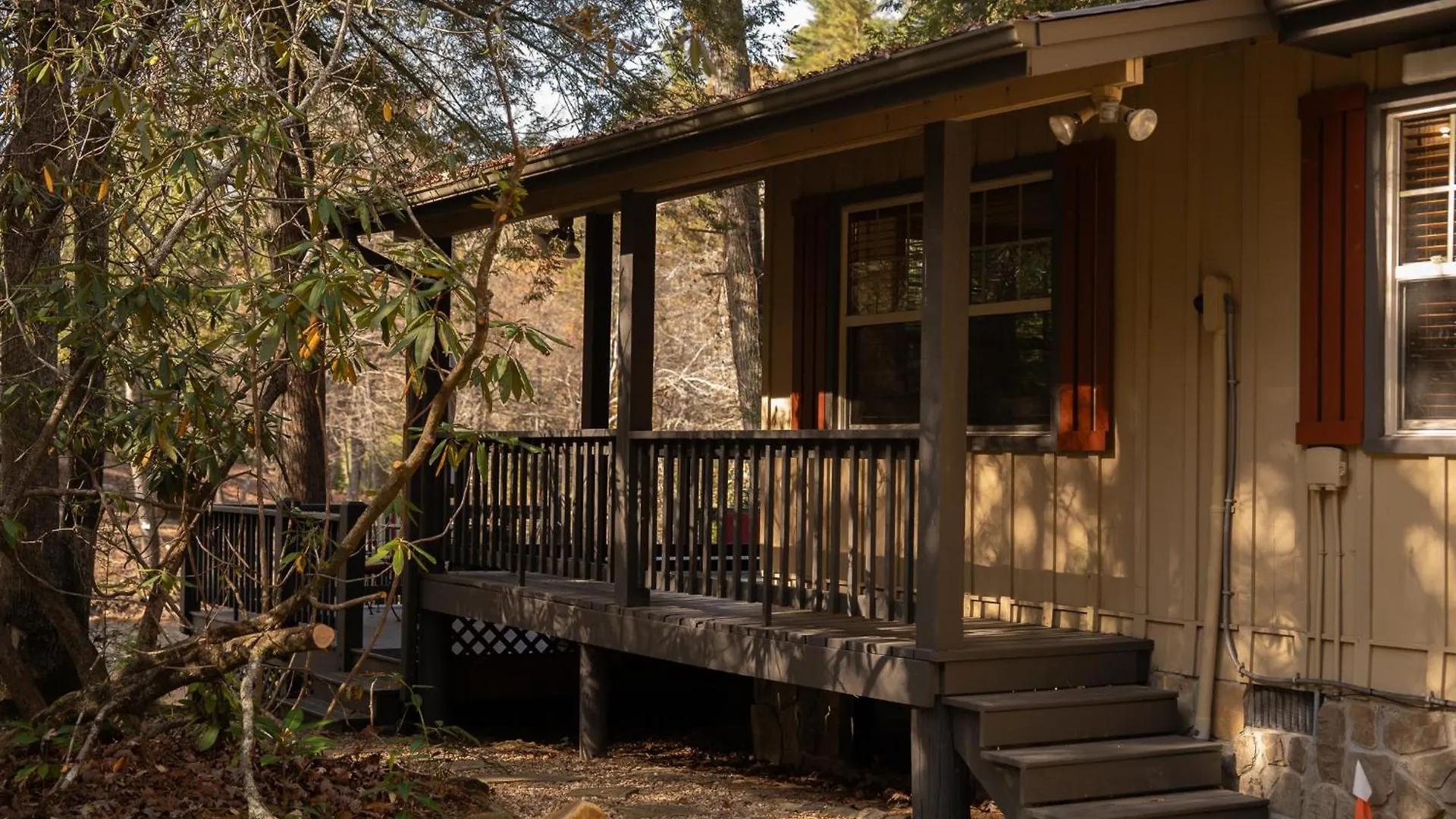 Riverzen, A Toccoa River Retreat *