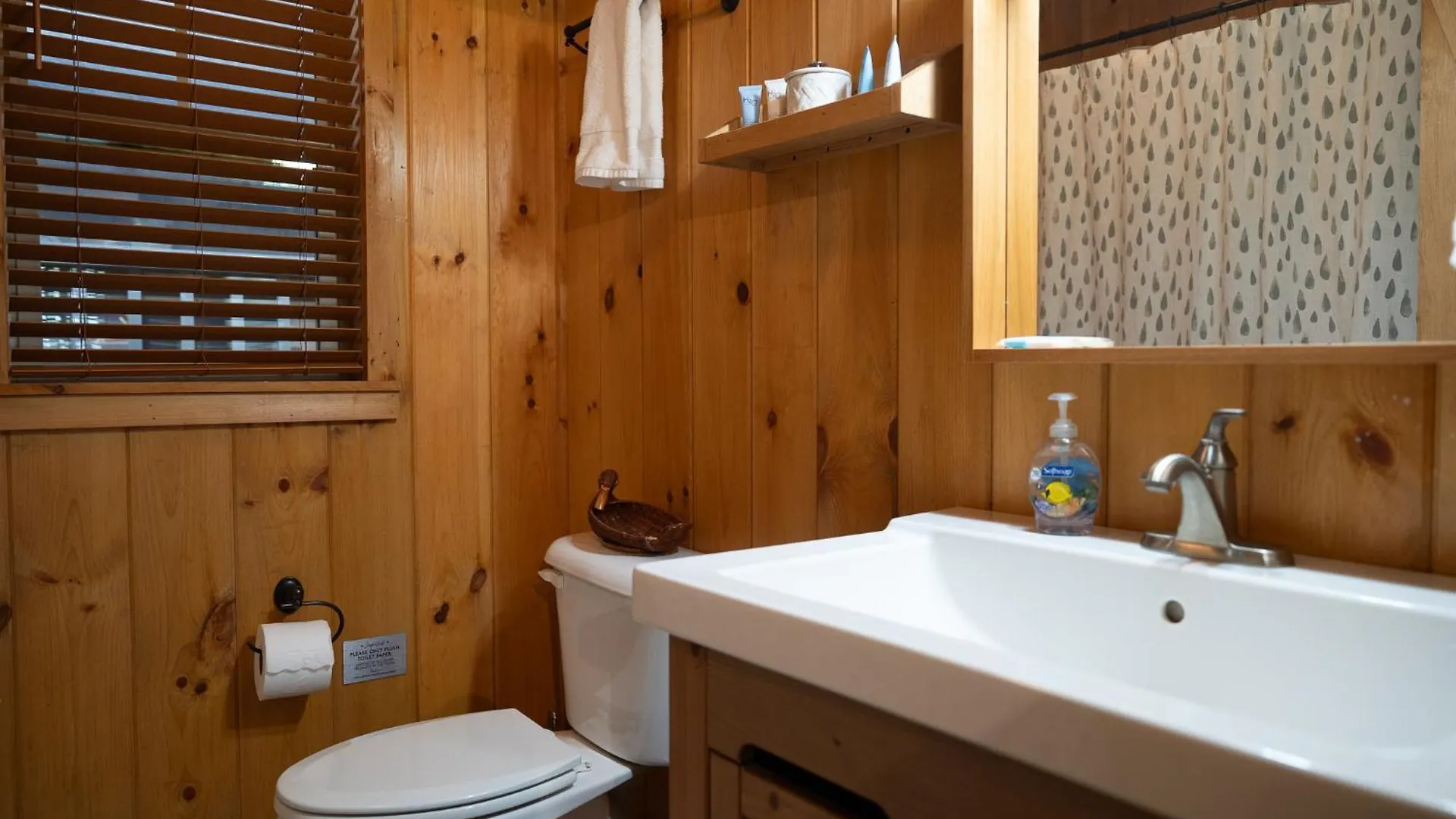 Riverzen, A Toccoa River Retreat Feriehus *