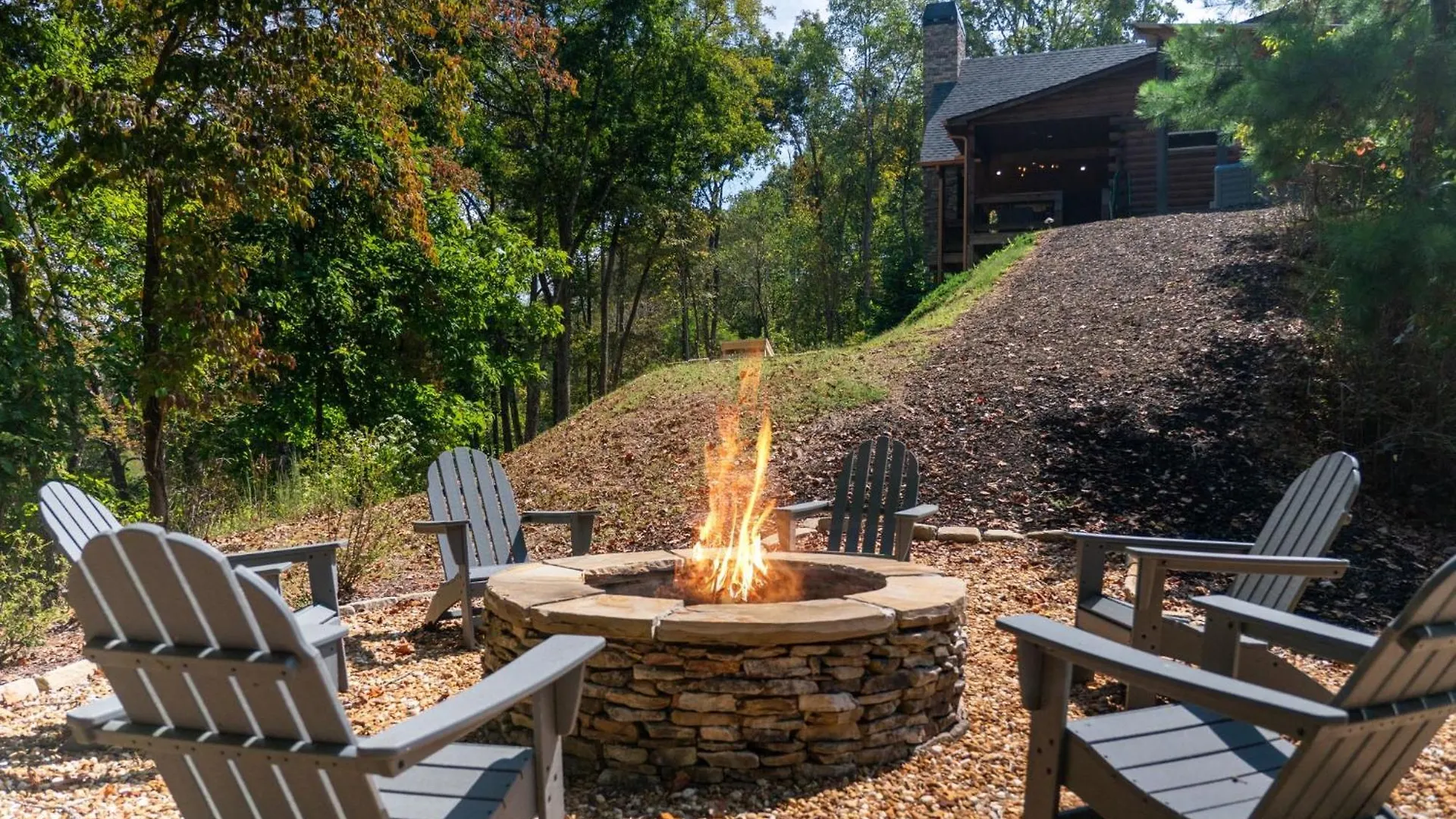New Build Toccoa River Mist Riverfront W Hot Tub Firepit * Blue Ridge