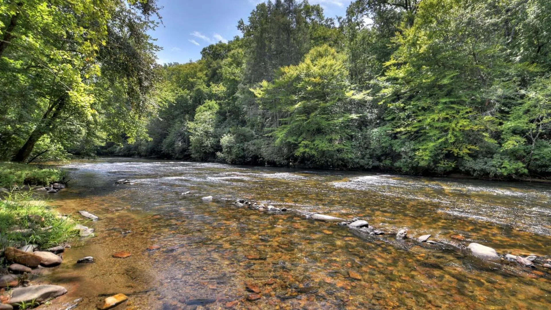 Βίλα Aska River House - Riverside Relaxation And The Comforts Of *