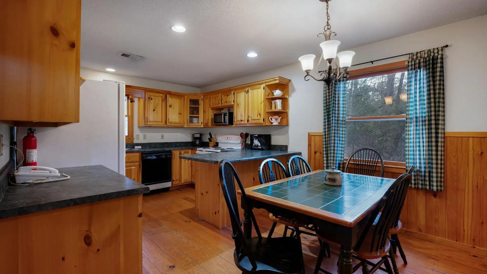 Βίλα Peaceful Living Minutes From Hot Tub Pool Table Blue Ridge