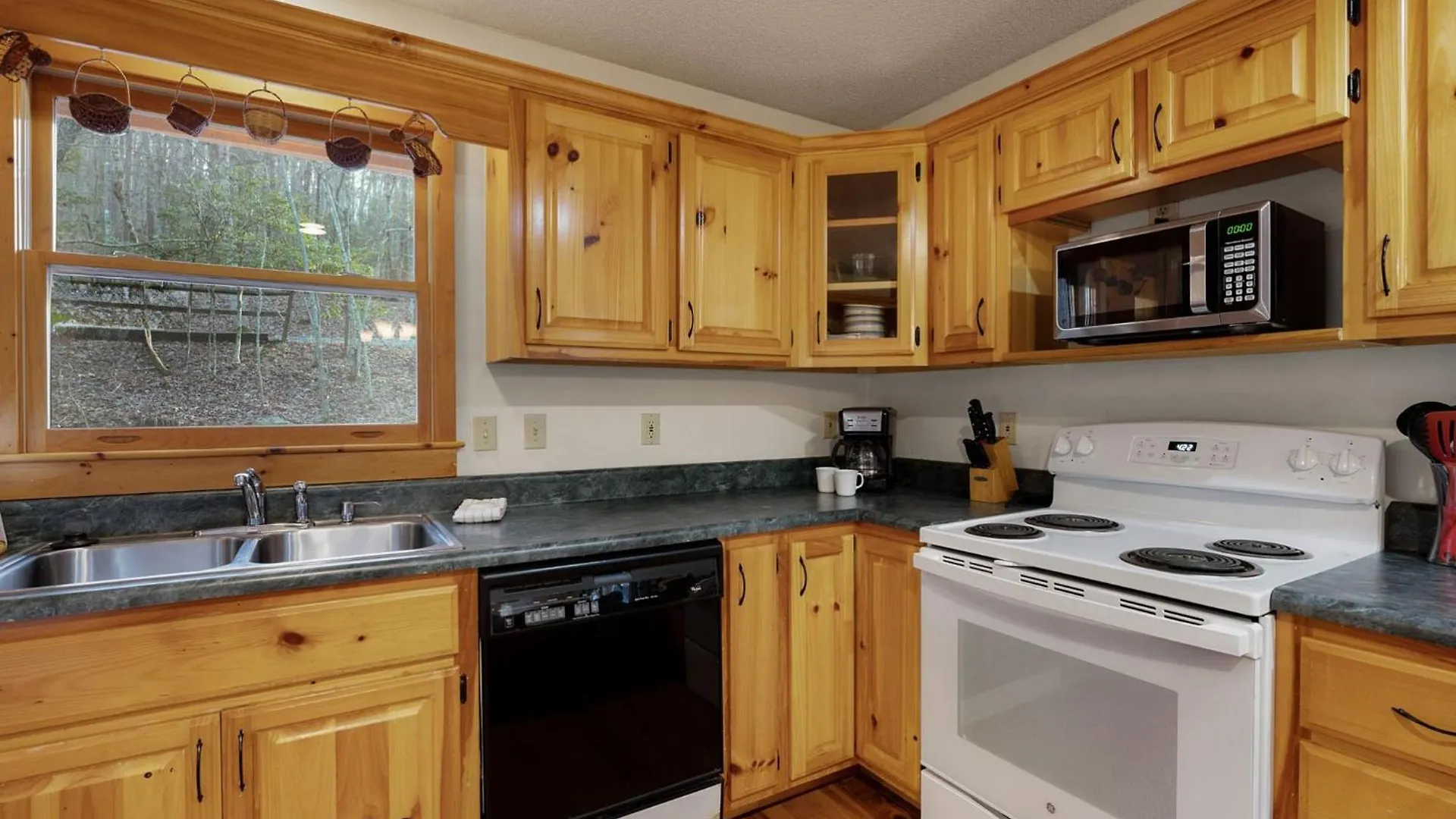 Βίλα Peaceful Living Minutes From Hot Tub Pool Table Blue Ridge