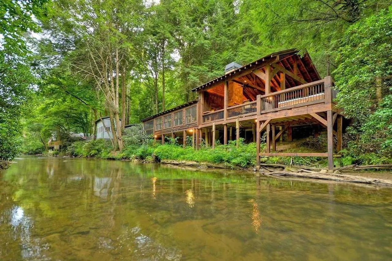 Semesterbostad Creekside R&r Blue Ridge