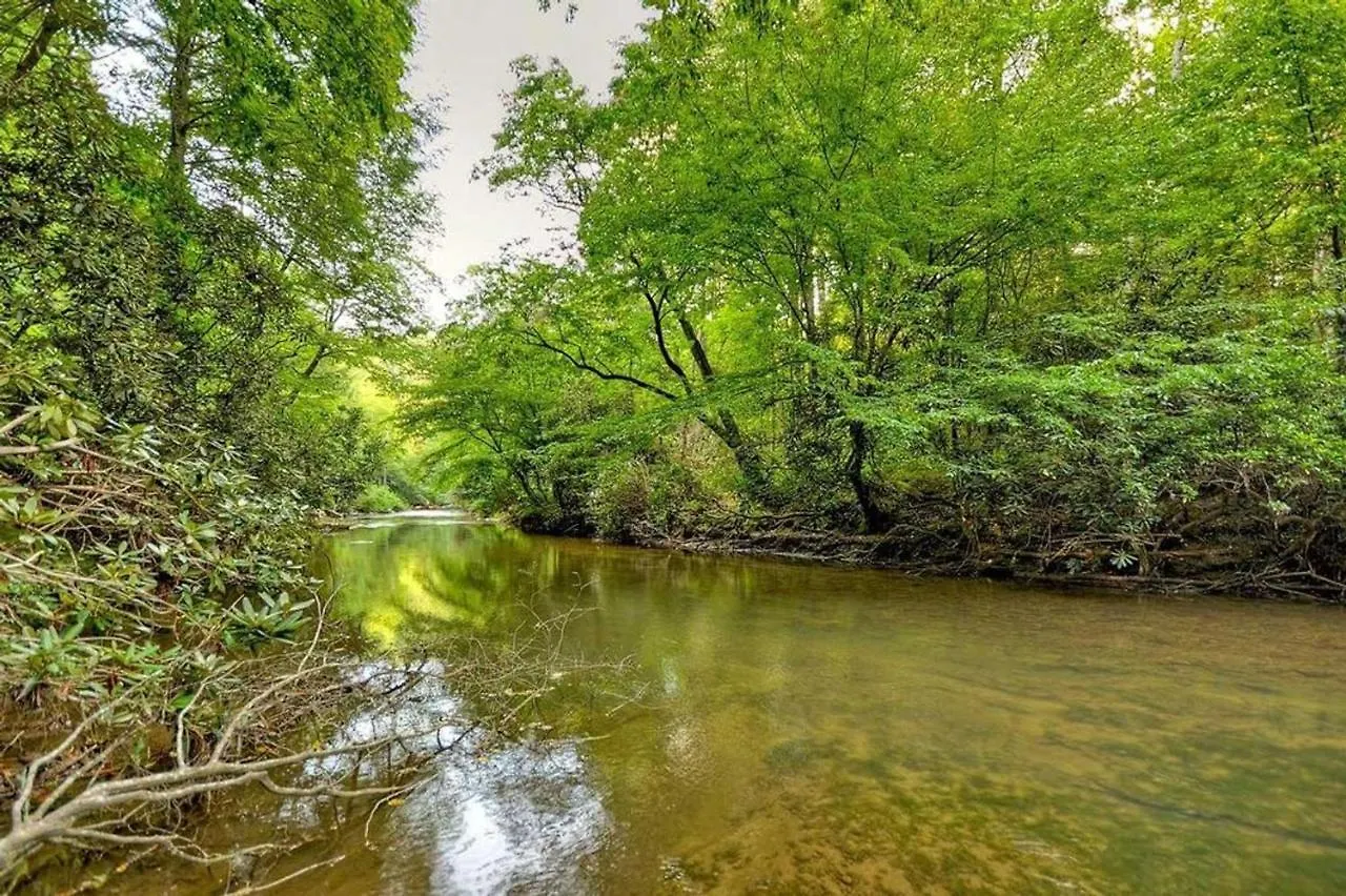 Creekside R&r
