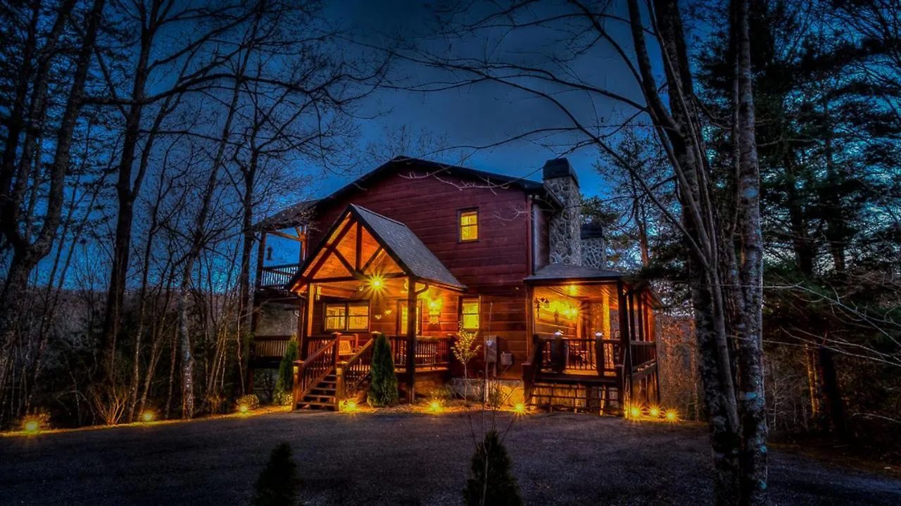 Hilltop Hideaway Casa de Férias *