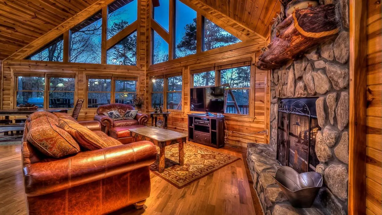 Hilltop Hideaway Casa de Férias